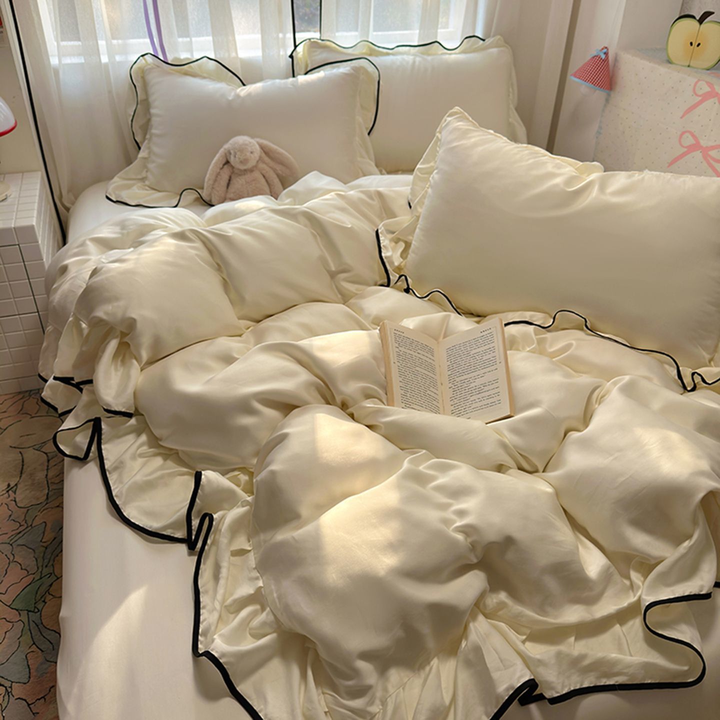 Silk Sheet Set - Luxury Ice Silk Cooling Bedding Set,