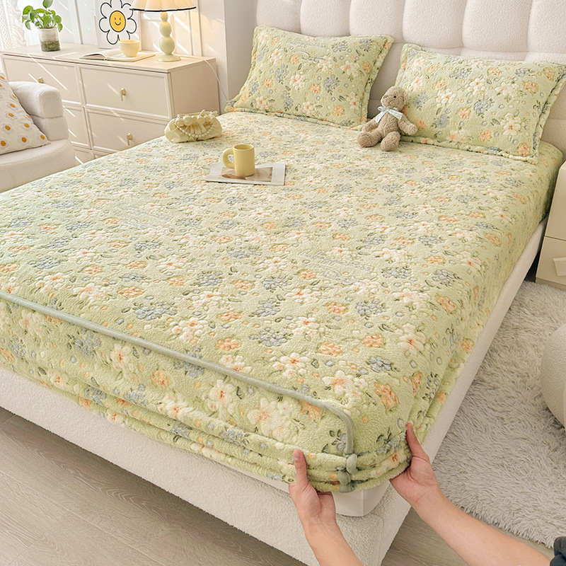 Autumn and Winter Plush Fitted - Home Textiles Bedding recension och pris