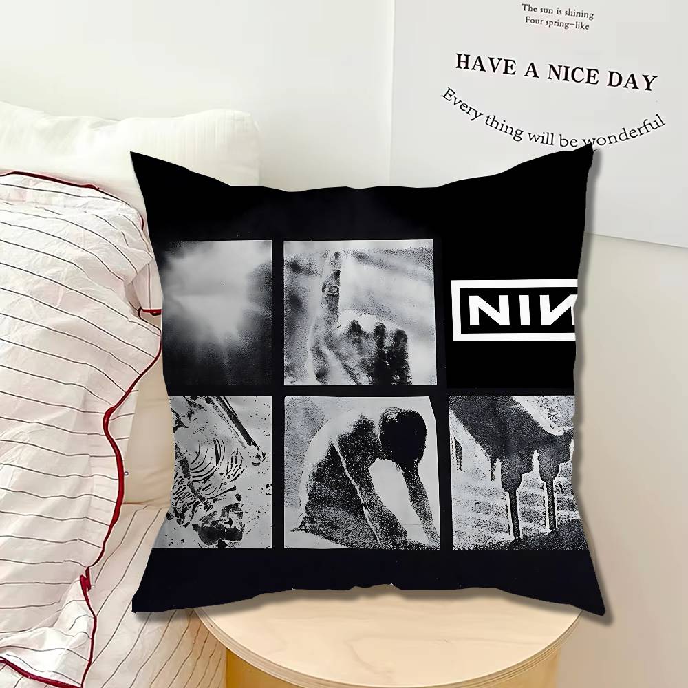 N-Nine Inch Nails The Fragile  - Home Textiles Throw recension och pris